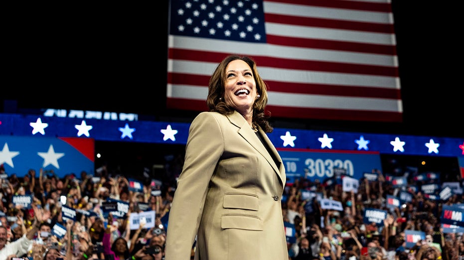 Harris heads to southern border looking to flip script on immigration criticisms