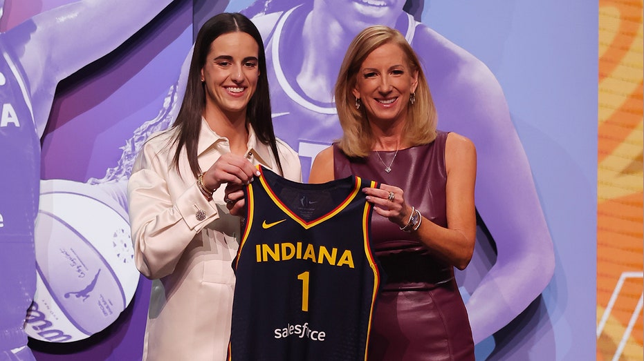 WNBA announces new 2025 playoff format, capitalizing on historic season headlined by Caitlin Clark