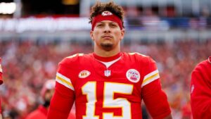 Patrick Mahomes calls out ex-teammate for supporting Yankees over Royals in ALDS: 'He might have to move'