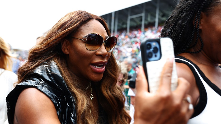 Serena Williams shares her 'grapefruit-sized' cyst removal on social media: 'Mommy is suffering'