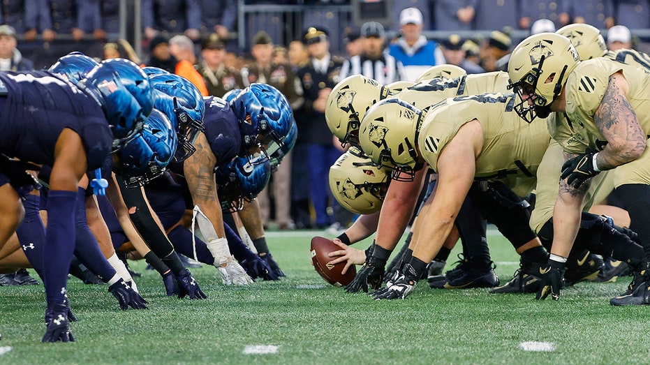 Army, Navy football teams together in AP Top 25 poll for 1st since 1960