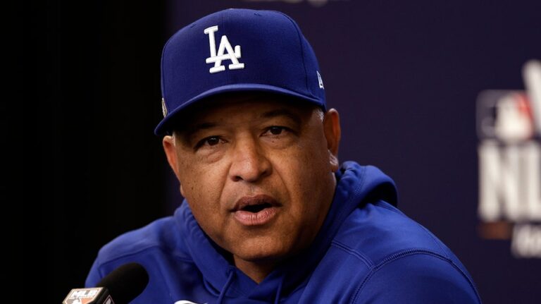 Dodgers' Dave Roberts still relishes 'beating that team across town'