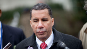 Former New York Gov. David Paterson, stepson attacked by group of suspects while walking dog: Report