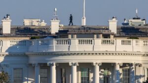 Secret Service trained at mock White House that Hollywood producer Tyler Perry built as stage