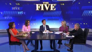 'The Five' reacts to Trump's pitch to Hispanic voters at townhall