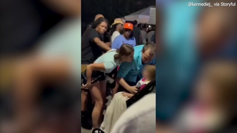 Video of woman outside Harris rally yelling at toddler goes viral.