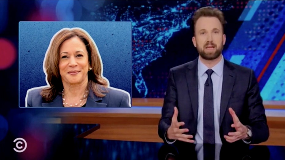 'The Daily Show' host mocks Kamala Harris for failing to differentiate herself from President Biden: 'Come on'