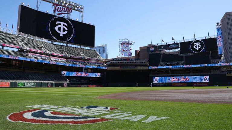 Twins announce plans to explore sale of team after 40 years under the Pohlad family