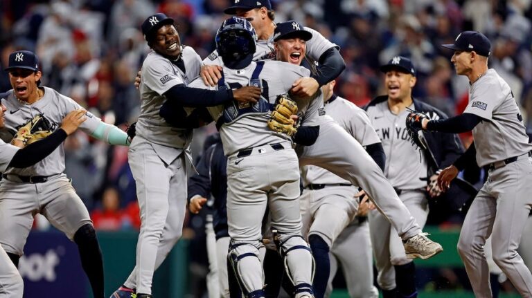 Juan Soto sends the Yankees to the World Series for the first time in 15 years