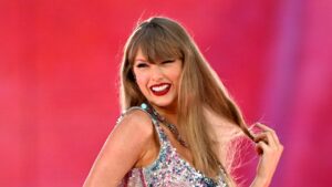 Taylor Swift receives apology after Billboard uses clip from video that depicted wax figure of her naked