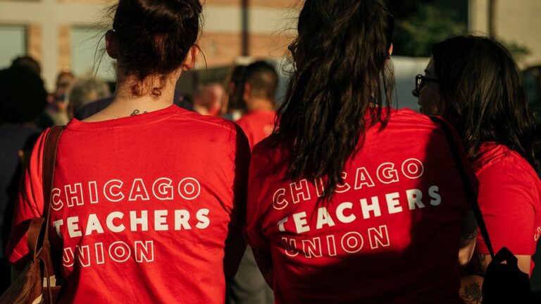 Chicago Public Schools suffering from 'chronic absenteeism' by teachers as union demands higher pay: report