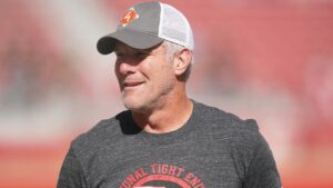 NFL great Brett Favre opens up about living with Parkinson’s disease: 'I feel like a board'