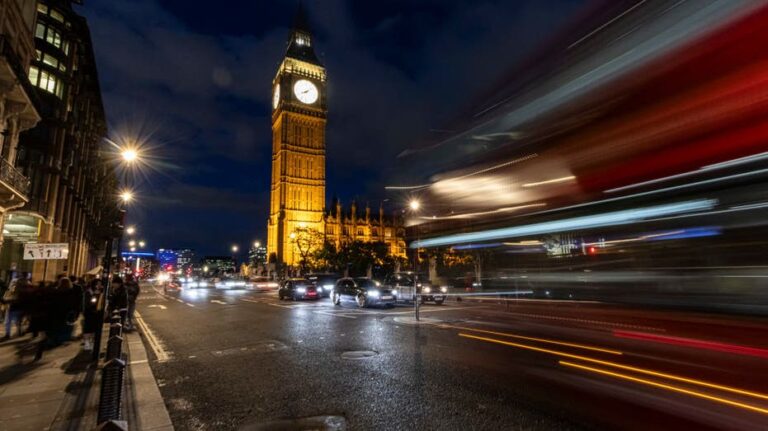 Jewish children, teens violently attacked in London: 'streets are no longer safe'