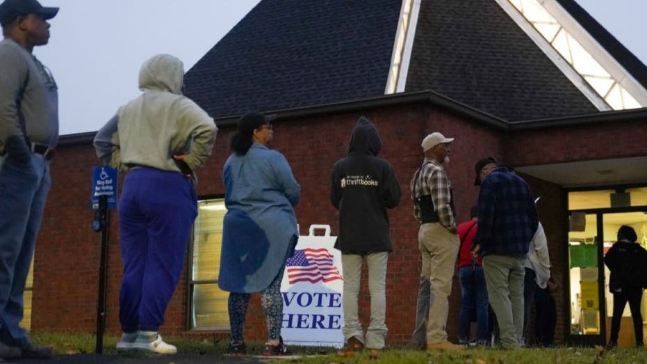 Ex-Georgia poll worker indicted for mailing bomb threat to polling place: FBI