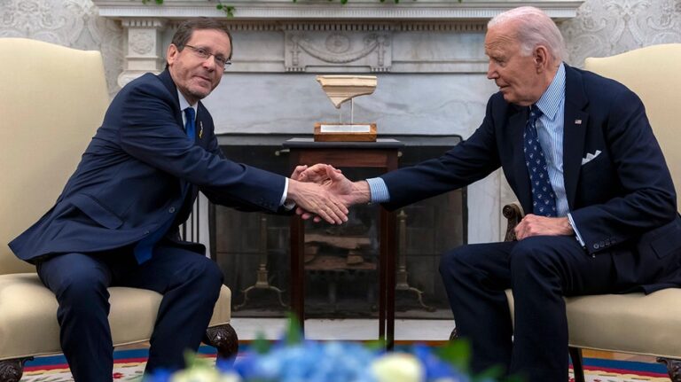 Biden dragged for mocking reporter who asked him if he will get hostage deal done with Hamas: 'DISGRACEFUL'