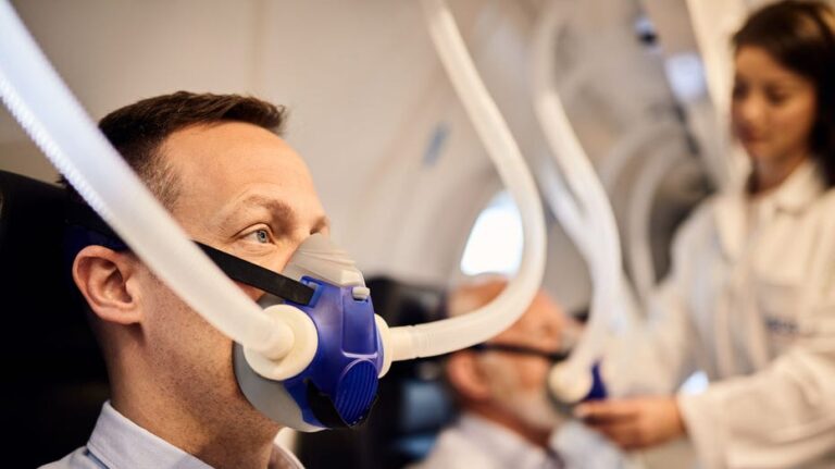 Veterans' PTSD symptoms could improve with hyperbaric oxygen therapy, study shows