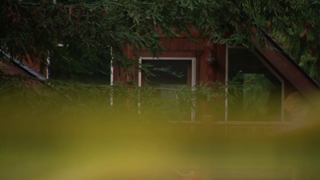 Lake Alice, WA house after family massacre