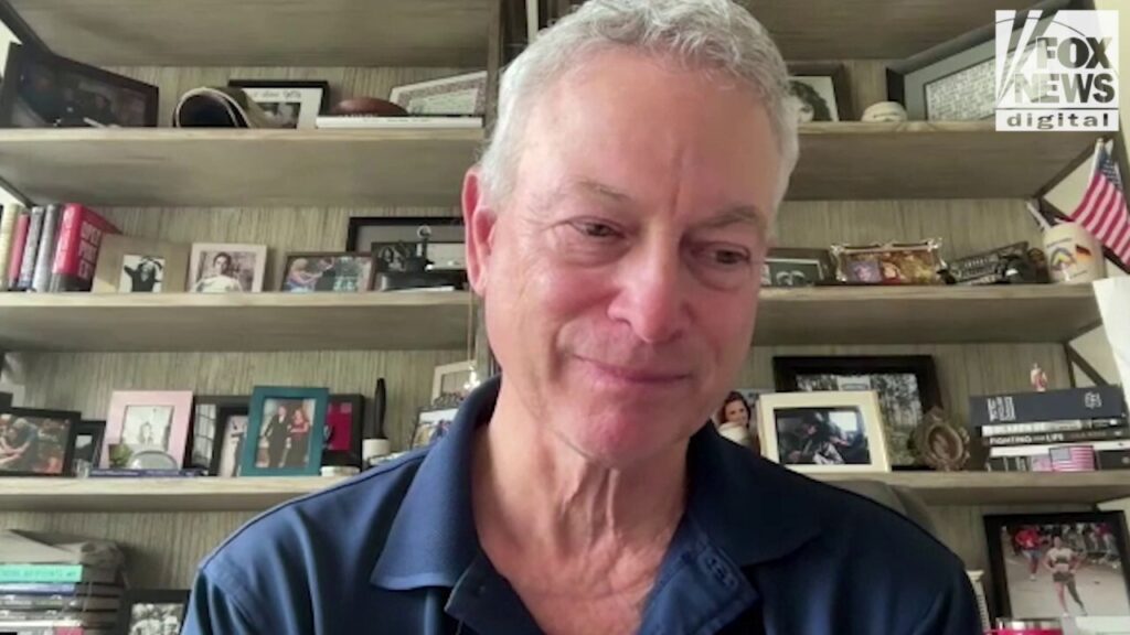 Gary Sinise shares he is thankful for his support system this Thanksgiving