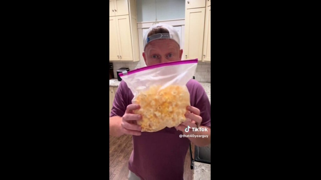 Viral food trend has people freezing freshly made popcorn