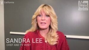 Sandra Lee talks Thanksgiving turkey, stuffing and sides