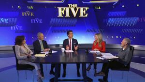 'The Five' reacts to Whoopi Goldberg smearing bakery, political claims