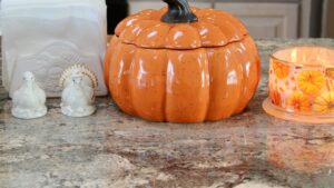 Festive pumpkin-themed decor to warm up your kitchen this fall season