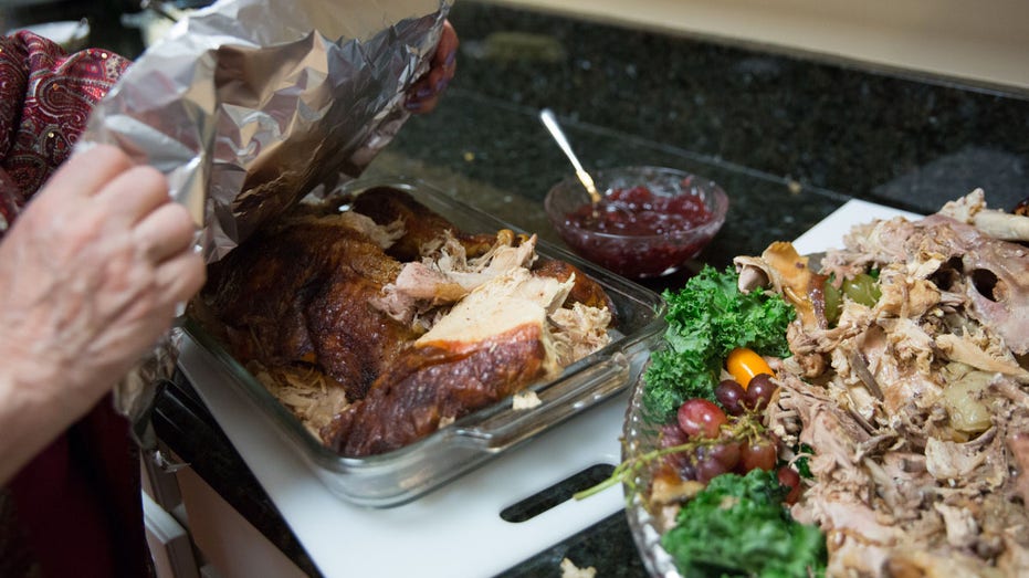 Thanksgiving leftovers can and should be safely stored this way