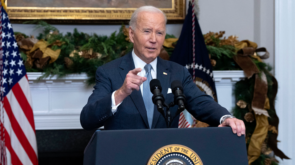 WATCH LIVE: President Biden delivers remarks on the economy