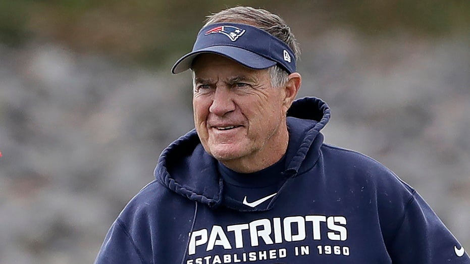 UNC 'on board' to have Bill Belichick become next head coach, still working out issues with deal