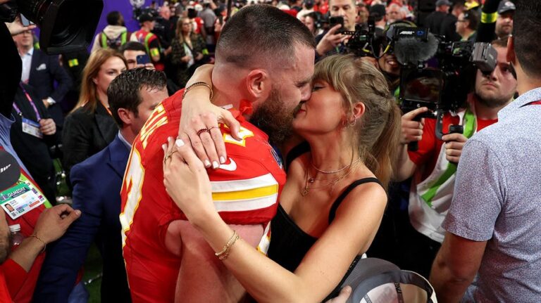 Travis Kelce bristles at watching Taylor Swift Christmas movie favorite: 'Don’t f---ing torture me'