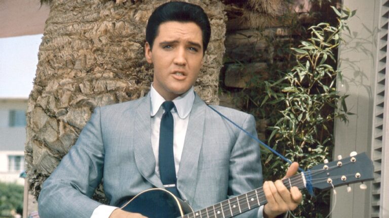 Elvis Presley was 'so heavy' he 'didn't like to be touched' before death, according to former bodyguard