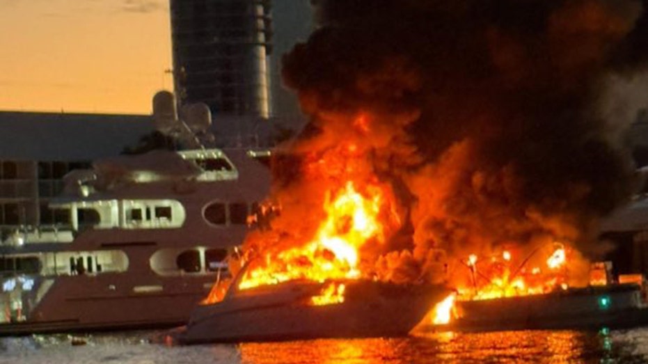 Fiery boat explosion in Florida marina leaves one dead, several injured