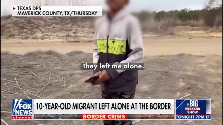 Abandoned child migrant sobs in heartbreaking border video