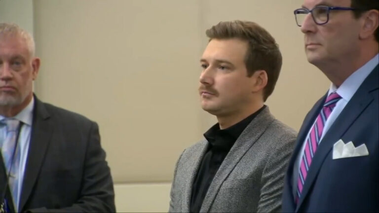 Morgan Wallen pleads guilty in chair-throwing incident