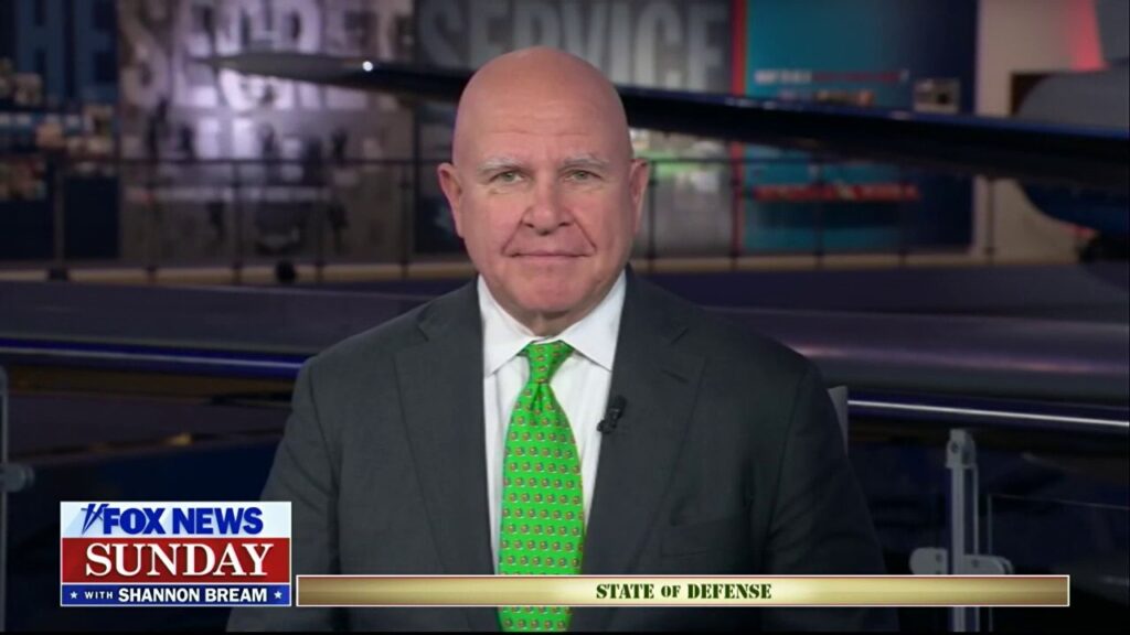 Now's the time to 'portray strength,' former national security adviser says