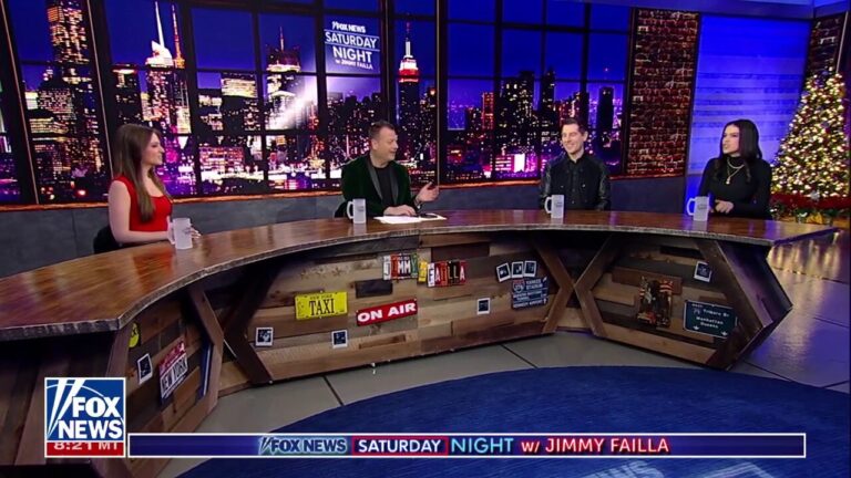 Jimmy Failla & The 'Fox News Saturday Night' Panel Discuss The Mysterious Drone Situation In New Jersey