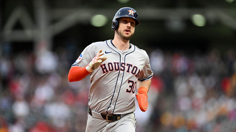 Astros think Yankees have offered 'crap' for All-Star trade target: report