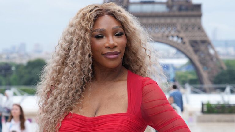 Tennis legend Serena Williams fires back at skin-bleaching accusations