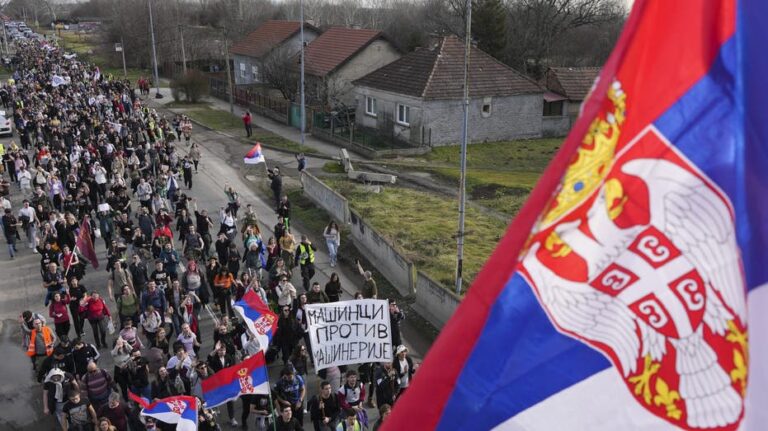 Serbia rocked by anti-corruption protests after construction tragedy