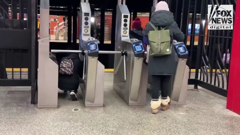 Turnstile 'spikes' installed in NYC's subways as Hochul announces new safety measures