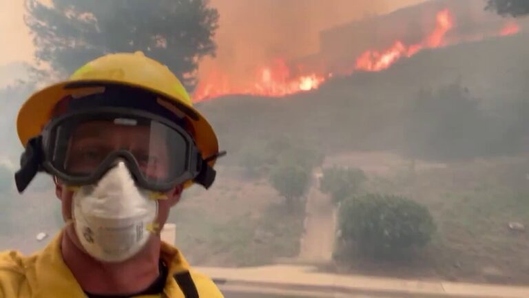 California brush fire prompts mandatory evacuation of thousands