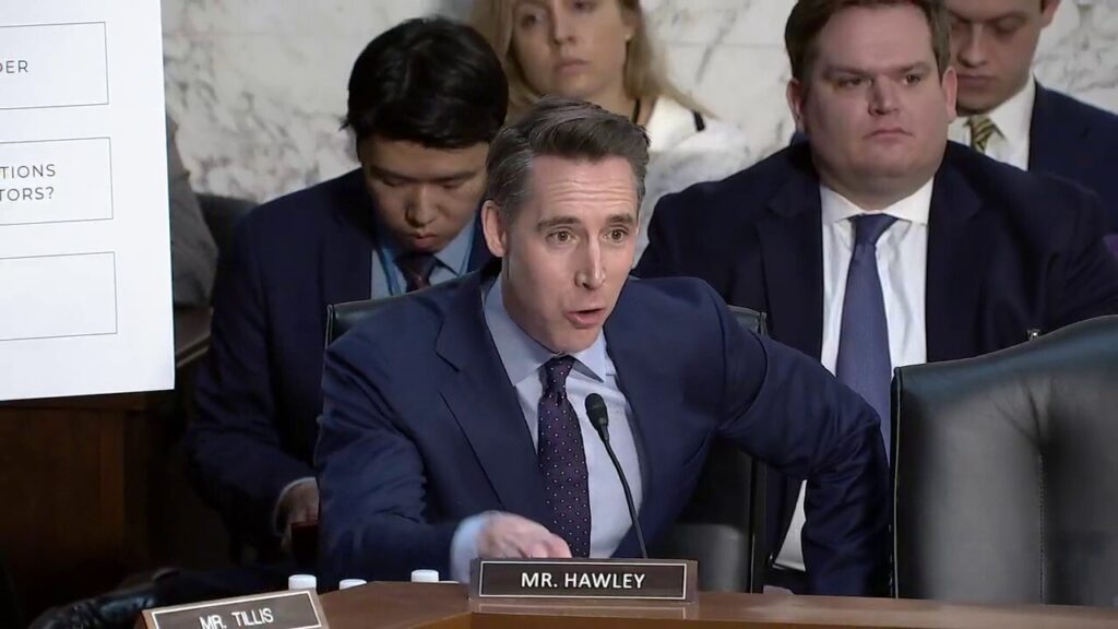 Senator Hawley presses Patel on whether FBI will investigate 'targeting' of Christians