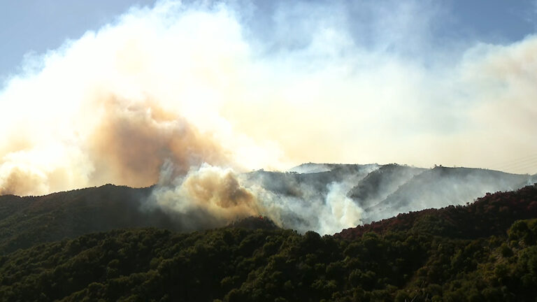 WATCH LIVE: Crews battle deadly wildfires burning across Los Angeles area