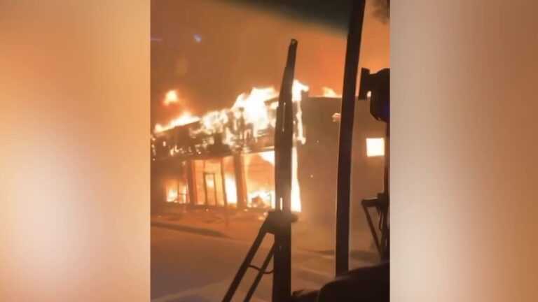 Pasadena city bus driver joins in to help evacuate retirement community burning down in Los Angeles wildfires