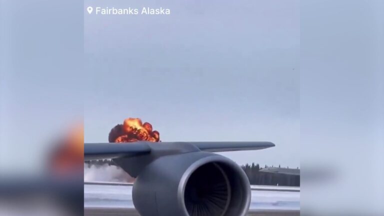 F-35 fighter jet crashes at air base in Fairbanks, Alaska