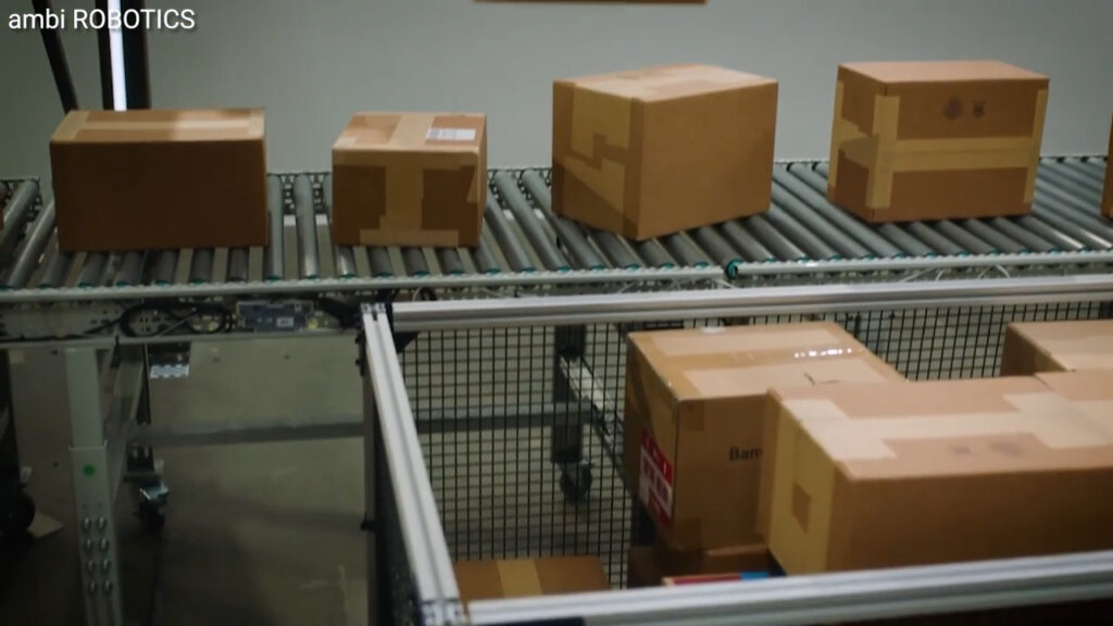 This warehouse robot uses AI to play real-life Tetris to handle more than ever before