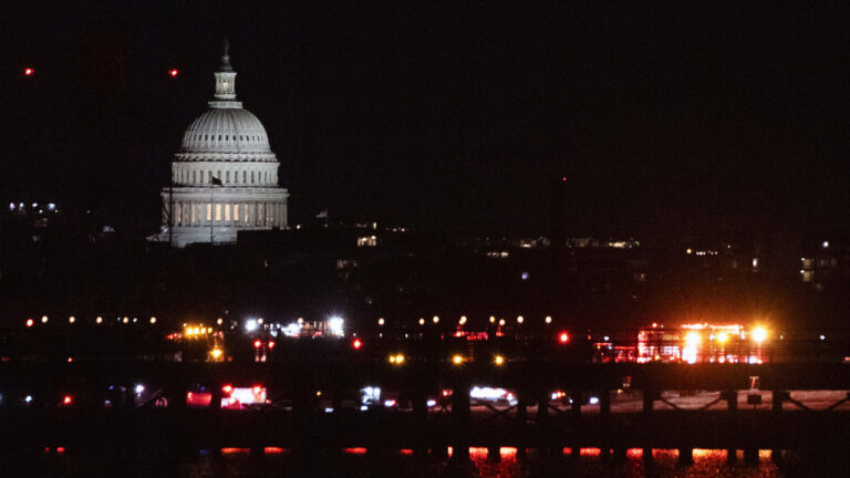 Fox News @ Night - Wednesday, January 29