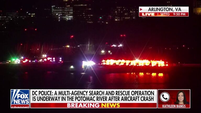 Here's what we know about the collision near DCA: Former commercial pilot