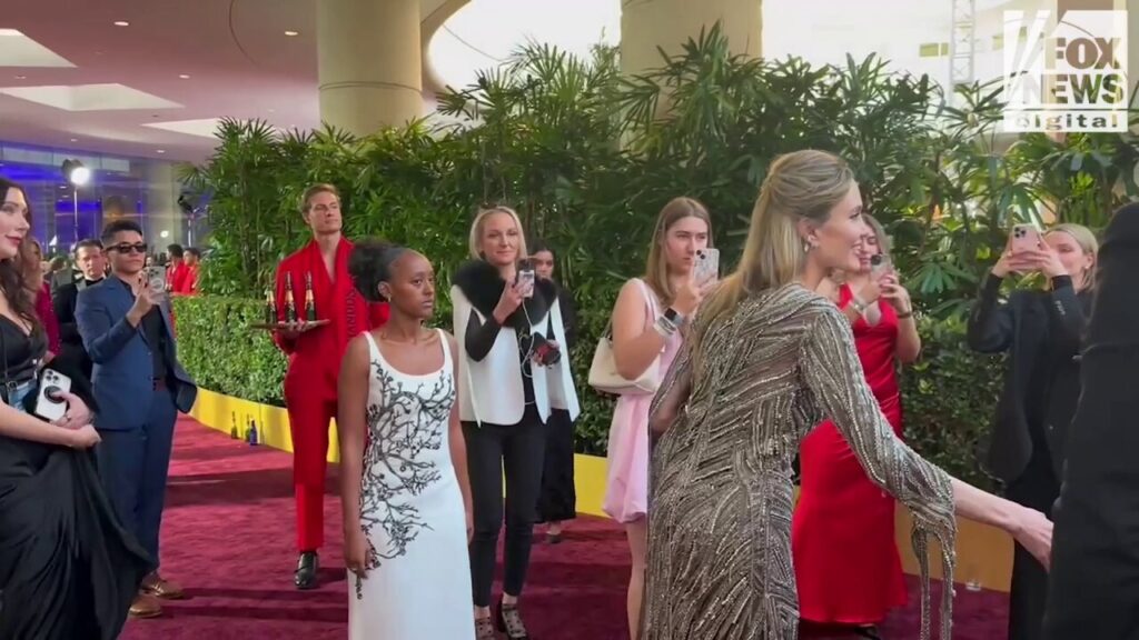 Angelina Jolie walks the 2025 Golden Globe Awards carpet with her daughter