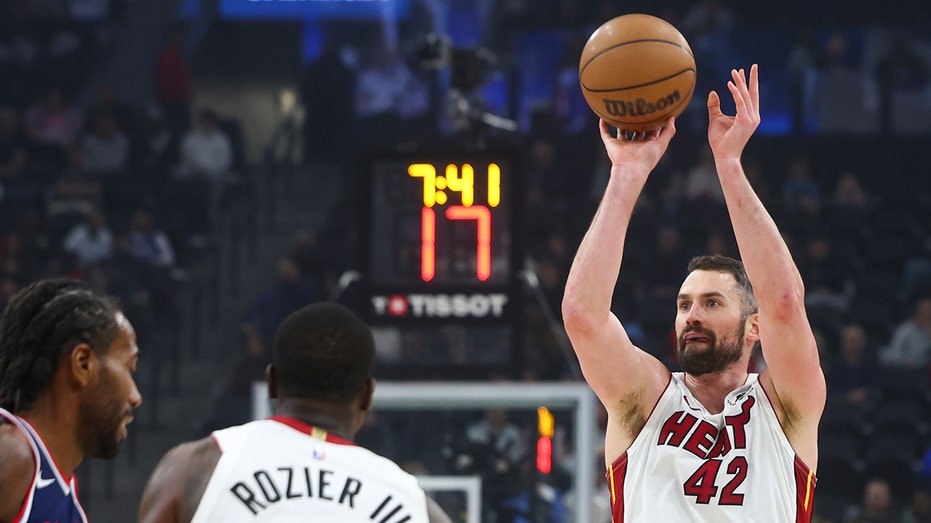 Heat's Kevin Love uses OnlyFans model to describe team's poor 2nd half in loss to Clippers